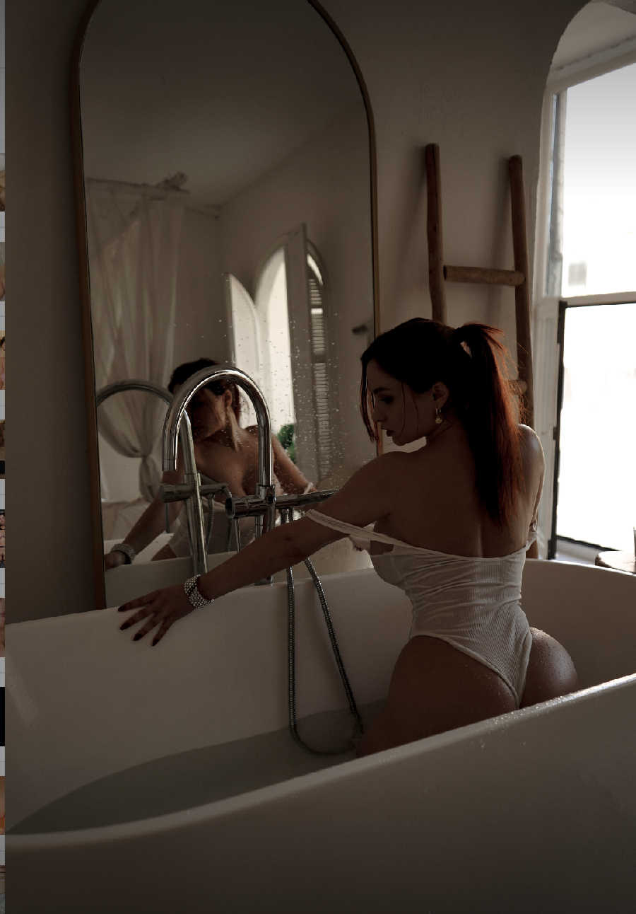 A playful frame from Miranda Faith nude — online in Kota Kinabalu