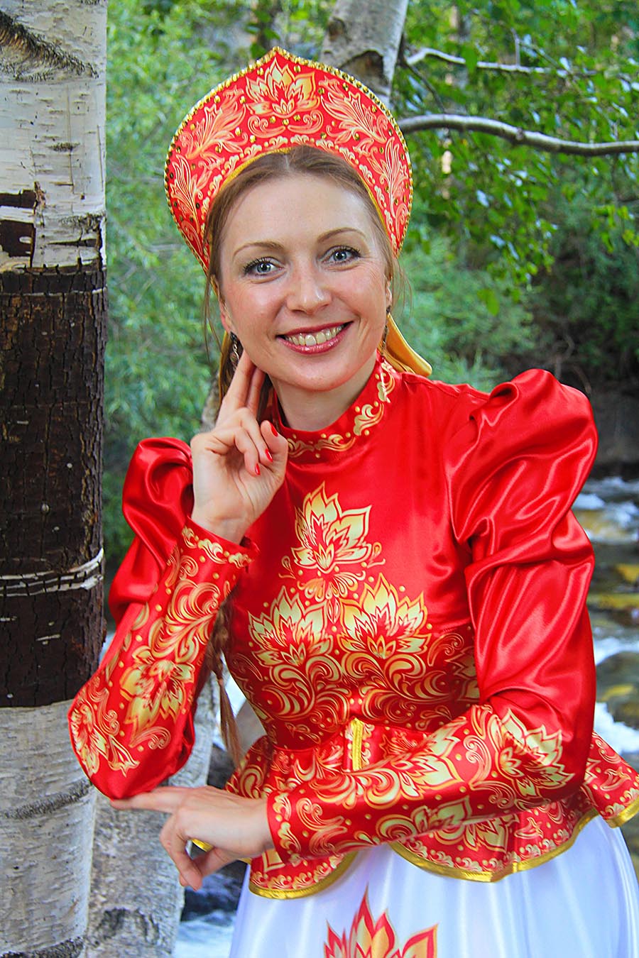 Women in Slavic costumes in Kota Kinabalu