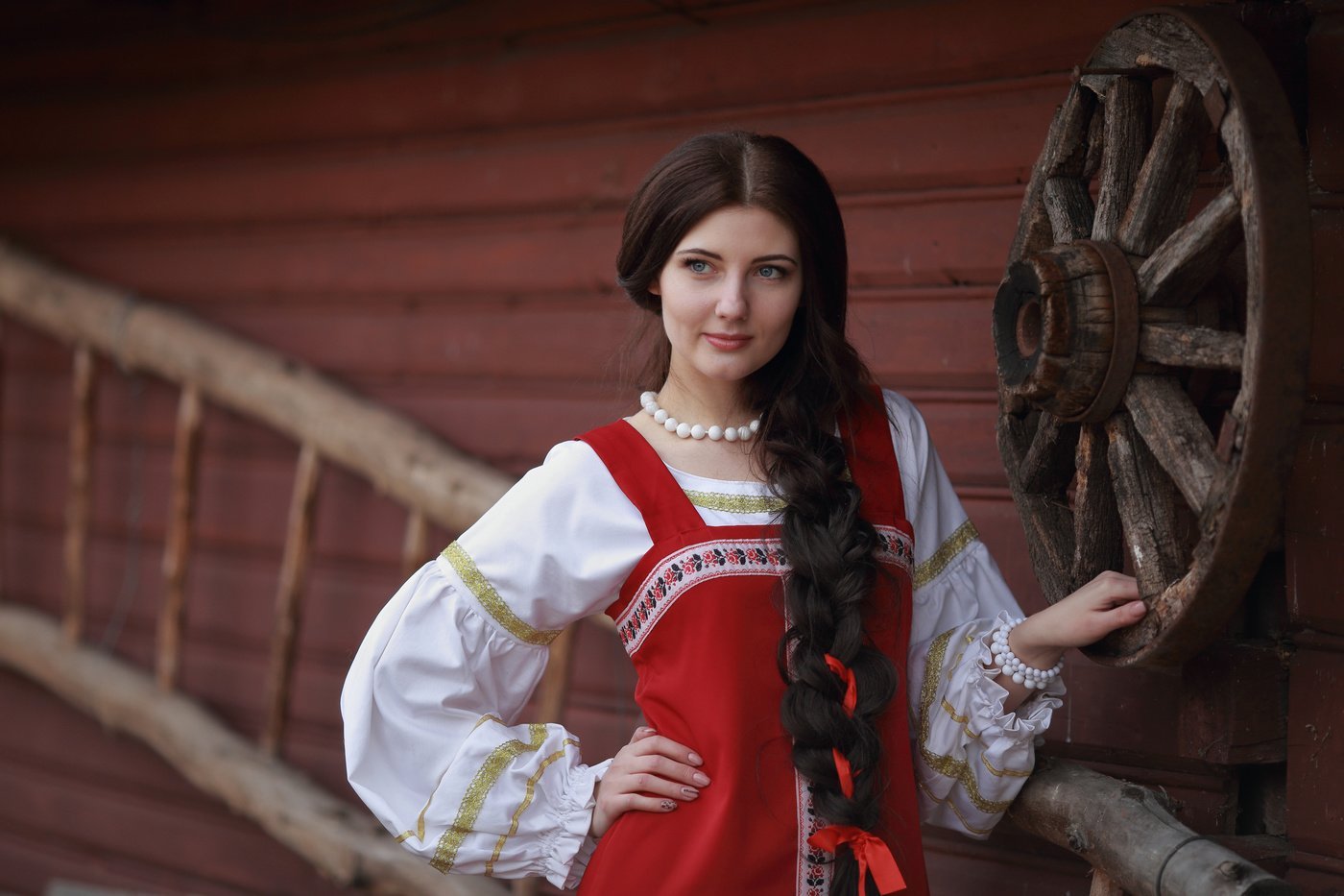 Girls in Slavic costumes in Kota Kinabalu
